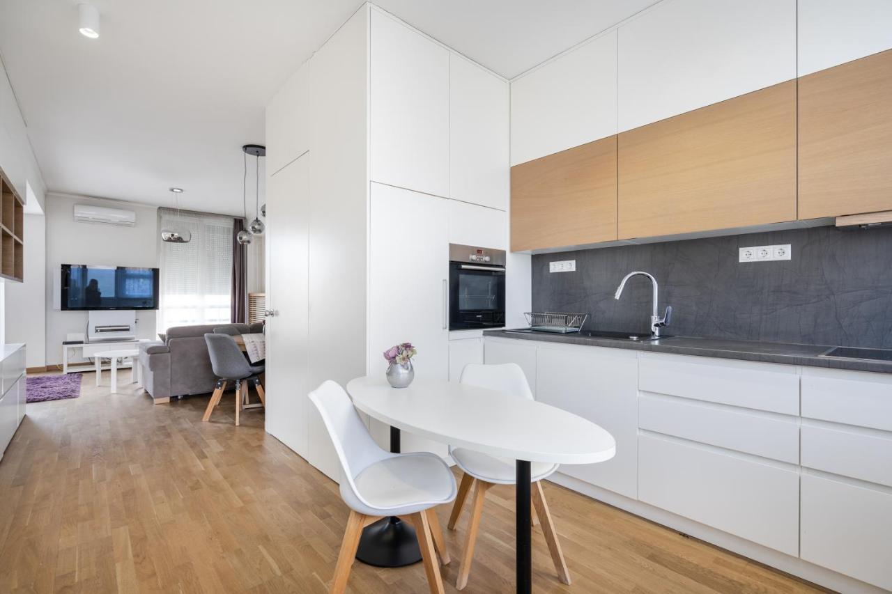 Breathless Basilika View Elegant Flat With Balcony Need Reservation X Free Parking Βουδαπέστη Εξωτερικό φωτογραφία