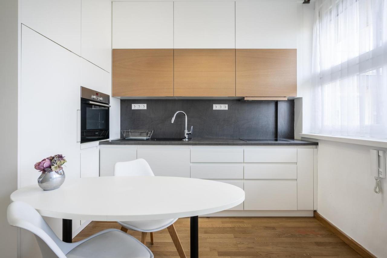 Breathless Basilika View Elegant Flat With Balcony Need Reservation X Free Parking Βουδαπέστη Εξωτερικό φωτογραφία