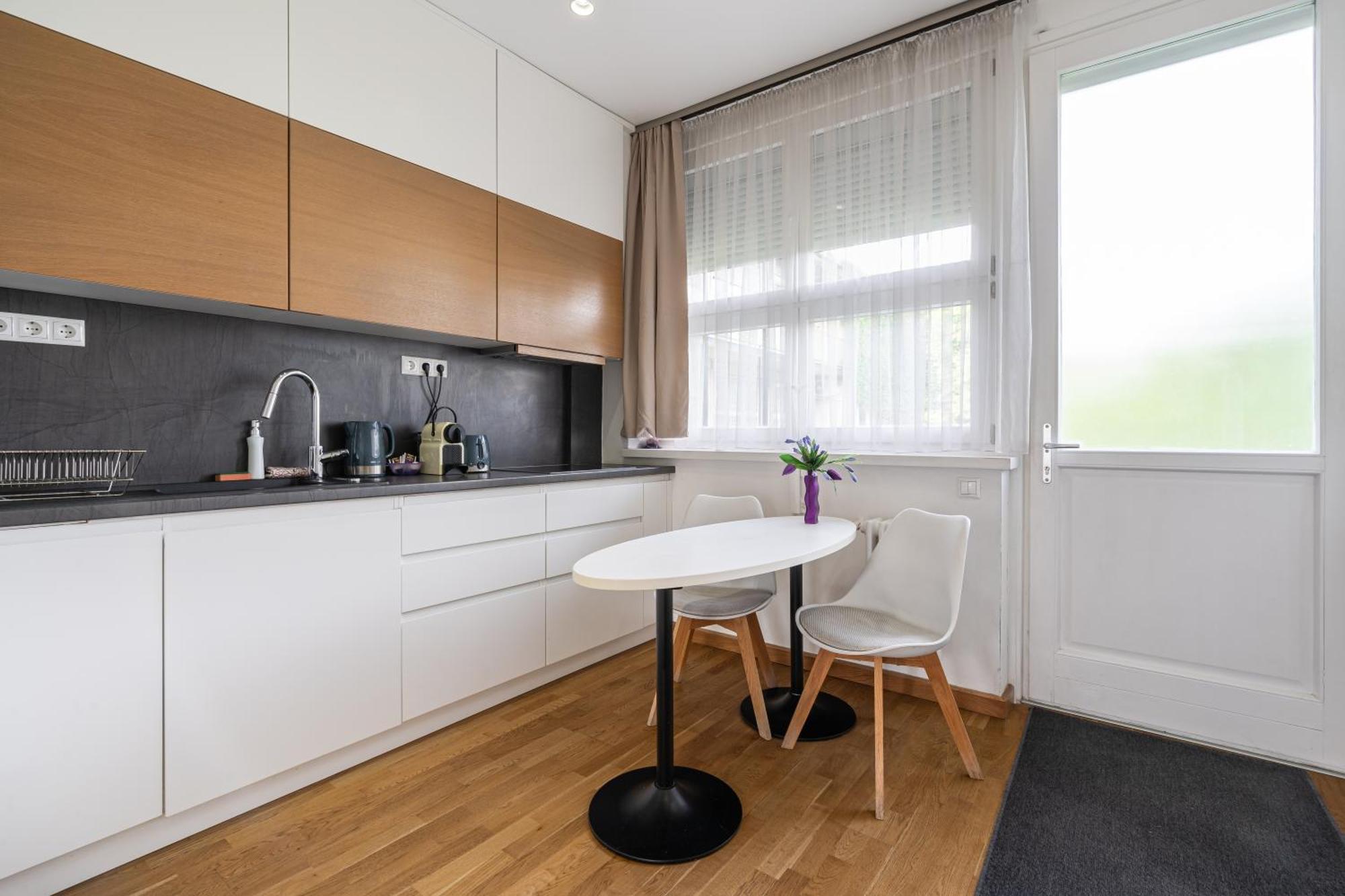 Breathless Basilika View Elegant Flat With Balcony Need Reservation X Free Parking Βουδαπέστη Εξωτερικό φωτογραφία